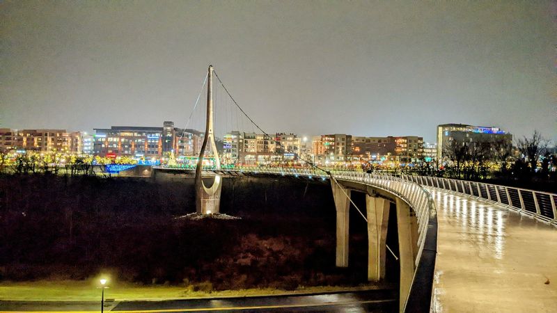 Best Times to Experience the Bridge