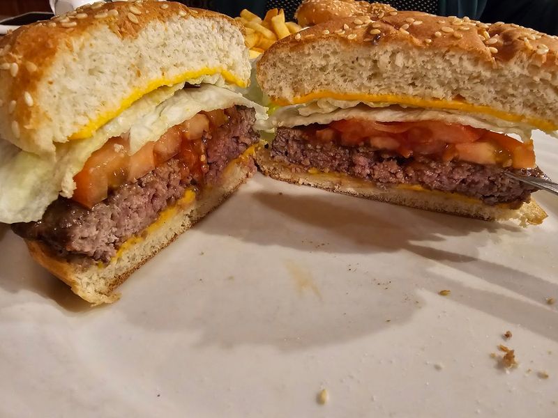 Big Portions That Live Up to the Diner Reputation Big Portions That Live Up to the Diner Reputation
