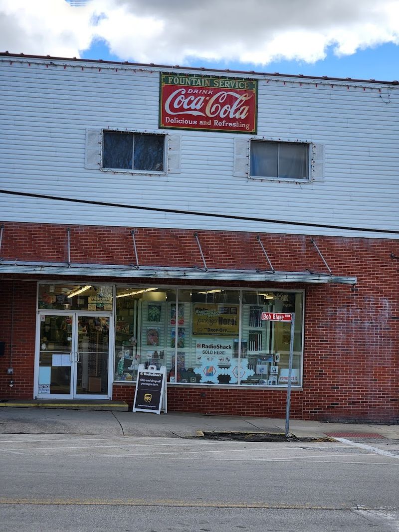 Blake’s Pharmacy and Soda Shop, West Union Blake’s Pharmacy and Soda Shop, West Union