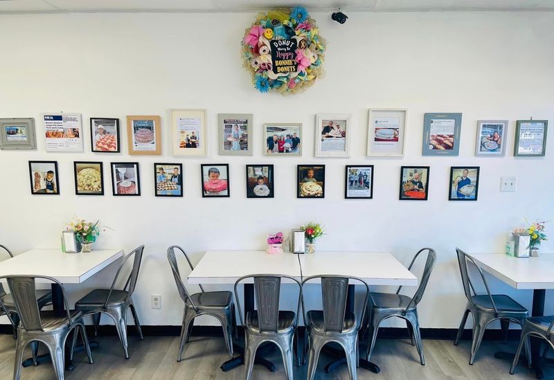 Bonnie's Donuts (League City)