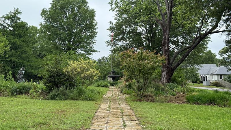 Bonny Oaks Arboretum — Chattanooga