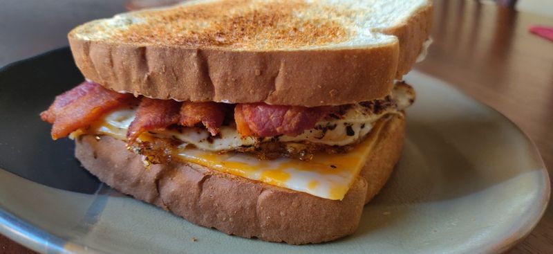 Breakfast Sandwiches - Turkey Hill Minit Market