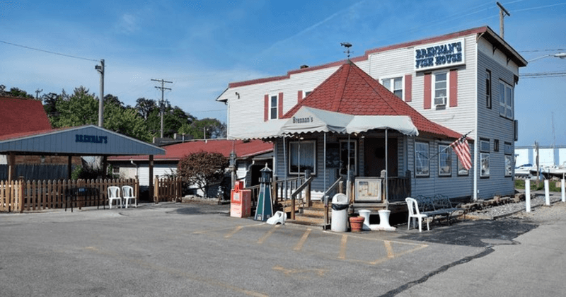 Brennan’s Fish House – Grand River