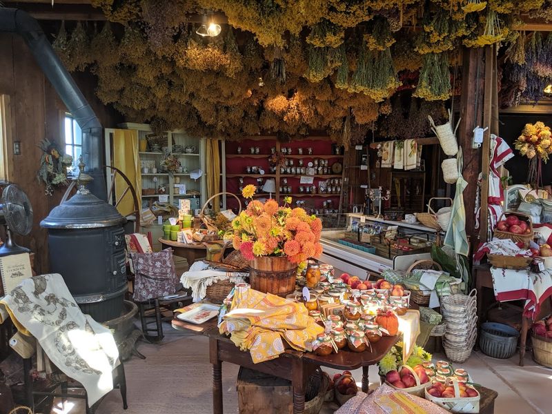 Browse the Barn Shop for Preserves, Pastries, and Gifts