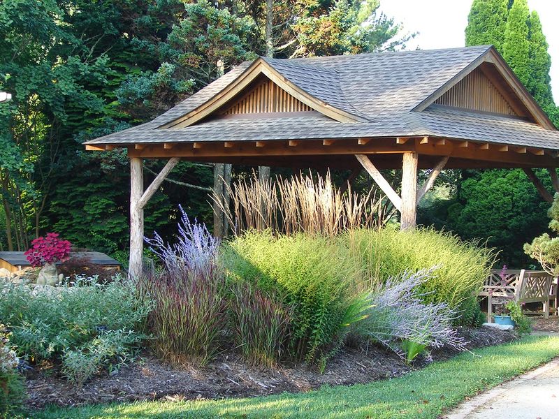 Bullington Gardens (Hendersonville)