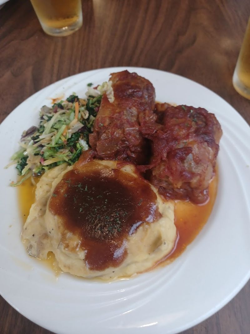 Cabbage Rolls That Keep Guests Coming Back Cabbage Rolls That Keep Guests Coming Back