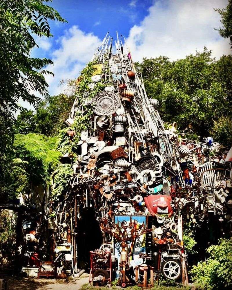 Cathedral Of Junk (Austin) Cathedral Of Junk (Austin)