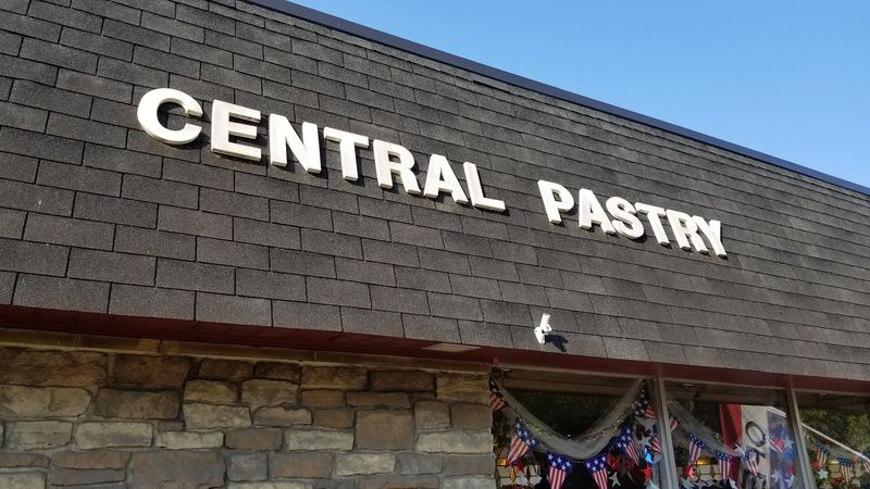 Central Pastry Shop, Middletown