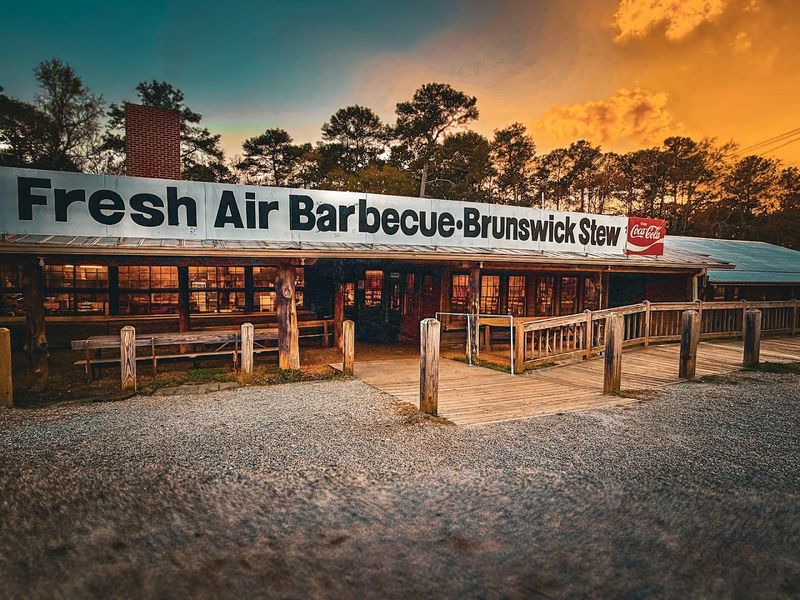 Fresh Air Bar-B-Que (Jackson) Fresh Air Bar-B-Que (Jackson)