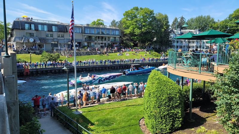 Charlevoix Waterfront Art Fair Charlevoix Waterfront Art Fair