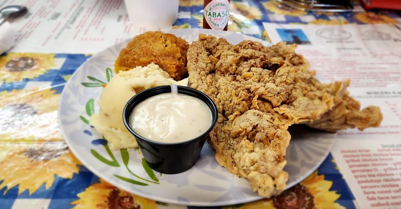 Chicken Fried Steak That Demands Its Own Photo Shoot Chicken Fried Steak That Demands Its Own Photo Shoot