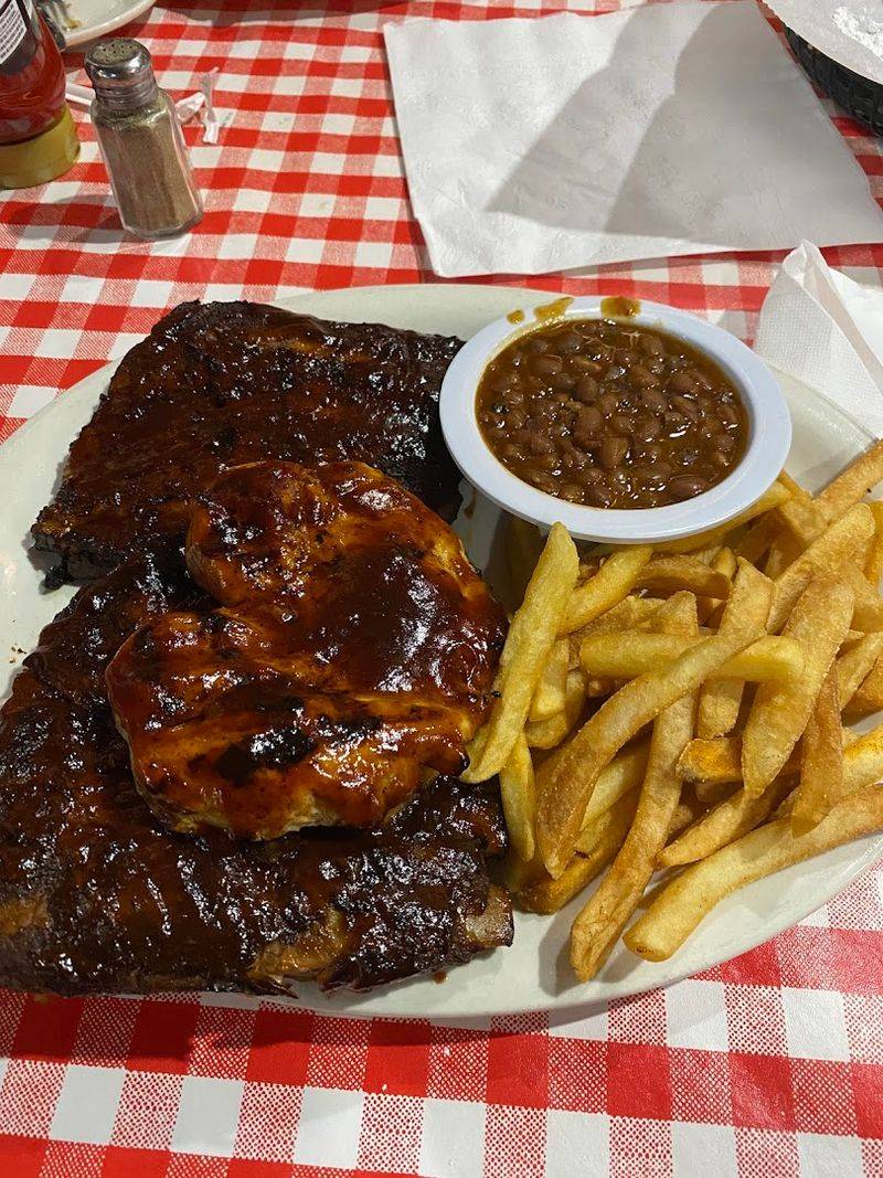 Classic Favorites Keep Things Familiar for Every Appetite Classic Favorites Keep Things Familiar for Every Appetite