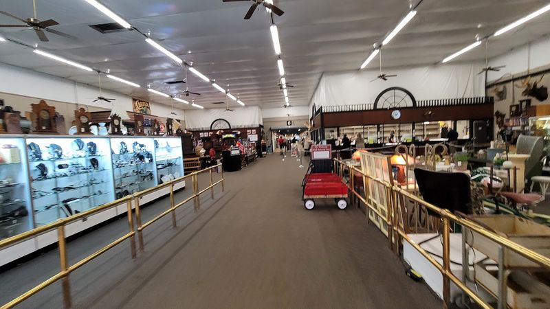Clean, organized aisles that make a huge space manageable