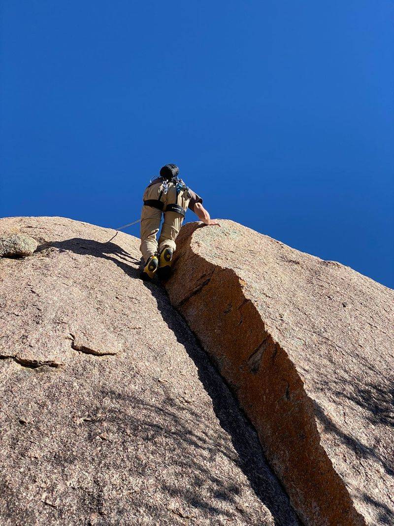Climb Enchanted Rock (Fredericksburg) Climb Enchanted Rock (Fredericksburg)