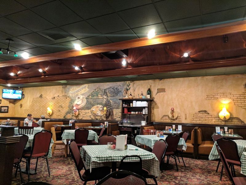 Cloverleaf Bar & Restaurant Cloverleaf Bar & Restaurant