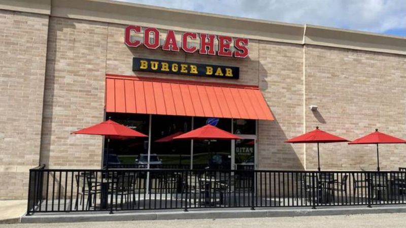 Coaches Burger Bar, Poland