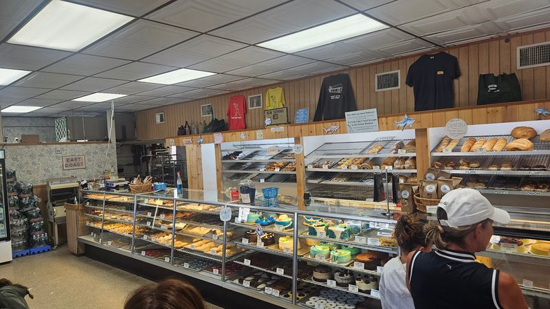 Colonial Bakery - Lavallette Colonial Bakery - Lavallette