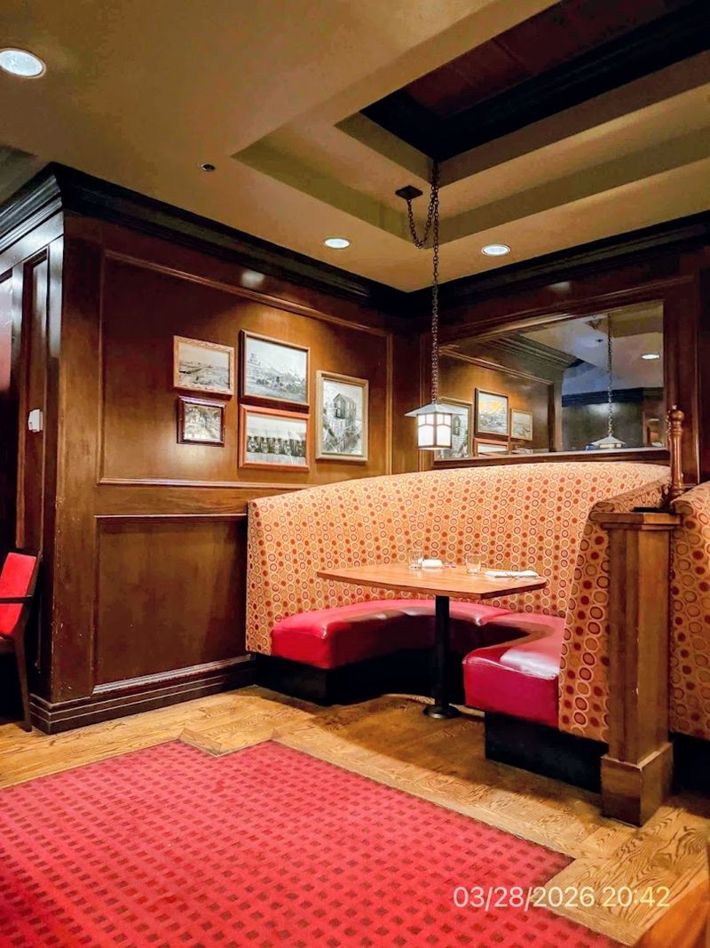 Convenient for Hotels, Visitors, and Downtown Plans