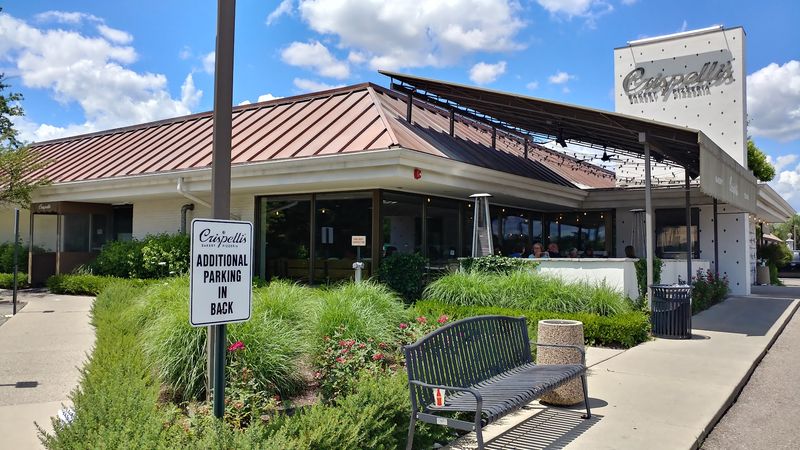 Crispelli's Bakery & Pizzeria, Berkley
