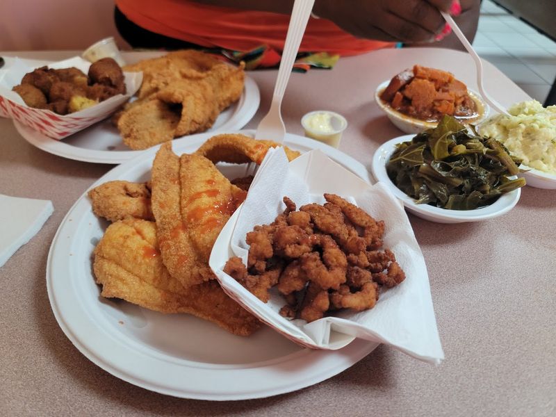 Crockett’s Fish Fry - Montclair