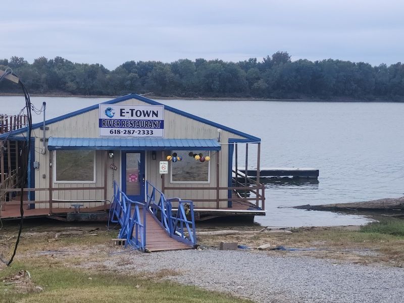 E’Town River Restaurant (Elizabethtown)