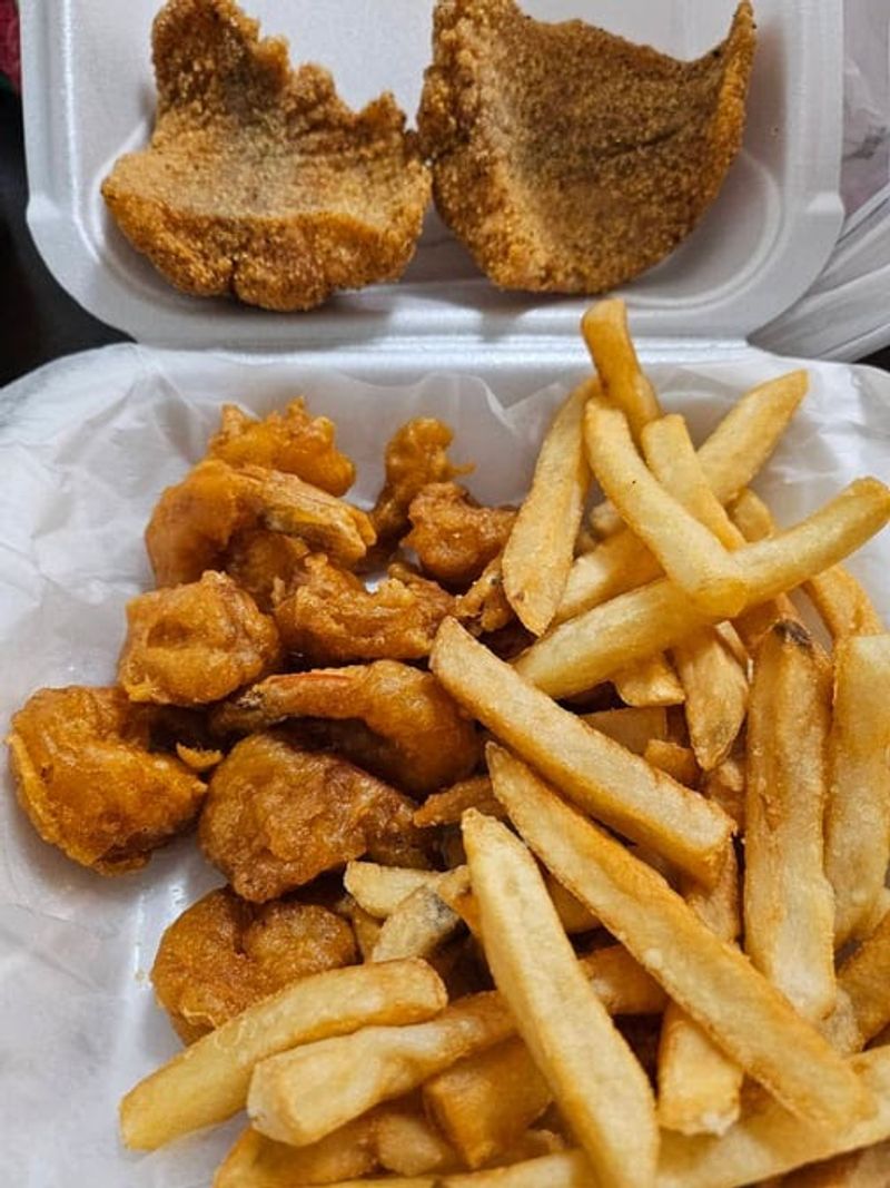 Daily Catch Fish & Chicken Daily Catch Fish & Chicken