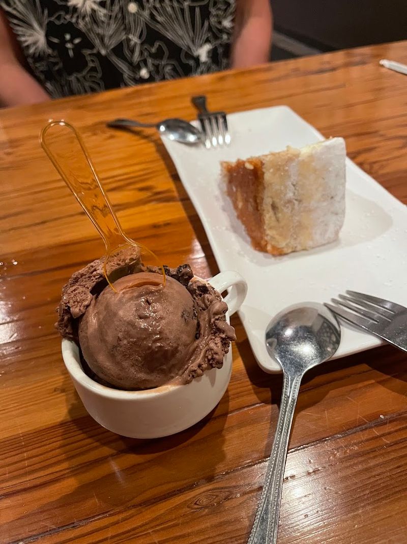 Dessert Makes It Hard To Leave Dessert Makes It Hard To Leave