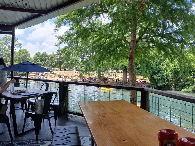 Dog-Friendly Patio That Treats Pups Like VIPs