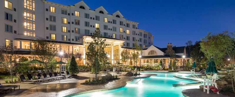 Dollywood's DreamMore Resort & Spa — Pigeon Forge Dollywood's DreamMore Resort & Spa — Pigeon Forge