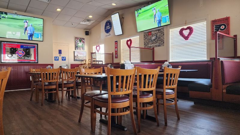 Dominic’s Tavern - Bellmawr