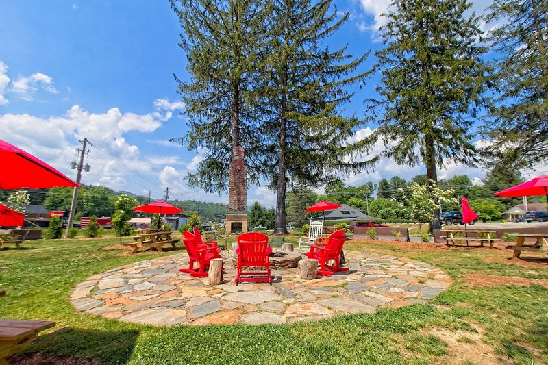 Easygoing Parks and Outdoor Spaces Keep It Relaxed