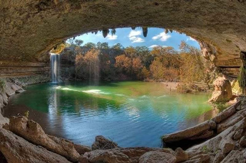 Emerald Waters That Change Color With the Seasons Emerald Waters That Change Color With the Seasons