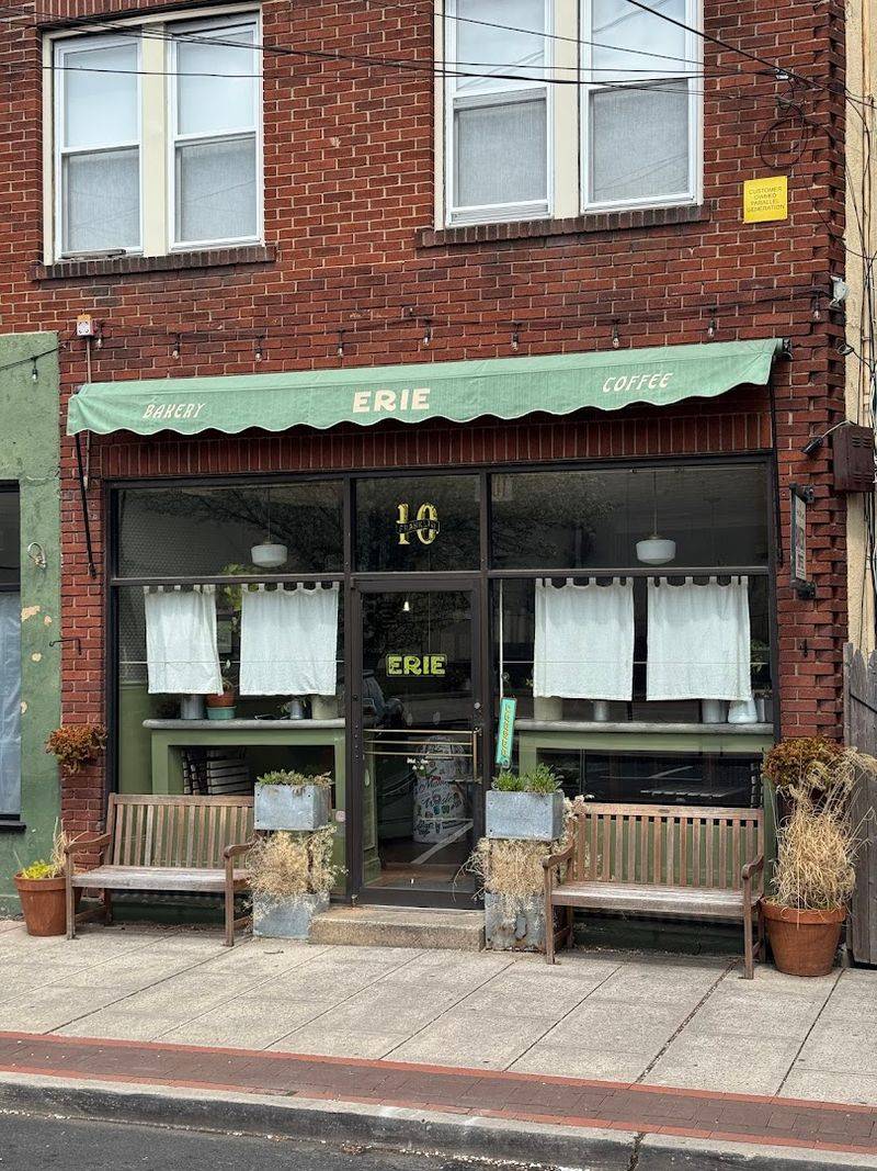 Erie Coffeeshop & Bakery — Rutherford