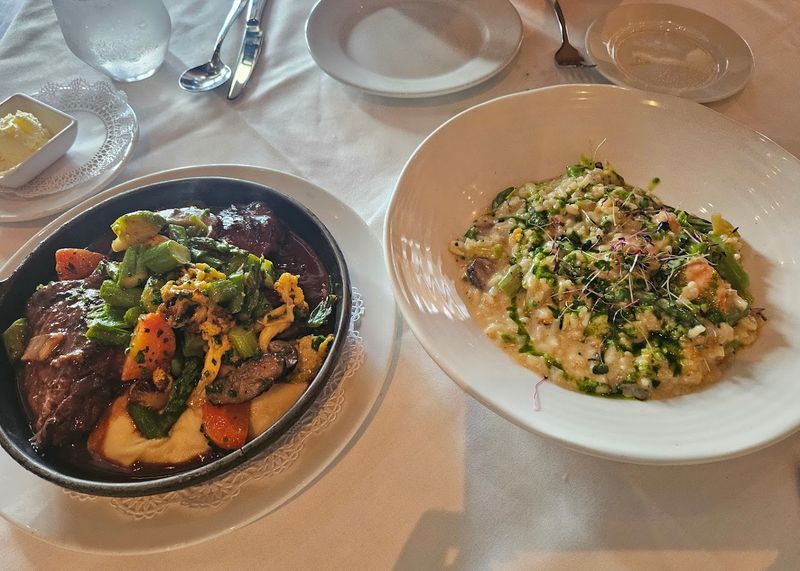 Étoile Cuisine Et Bar (Houston) Étoile Cuisine Et Bar (Houston)