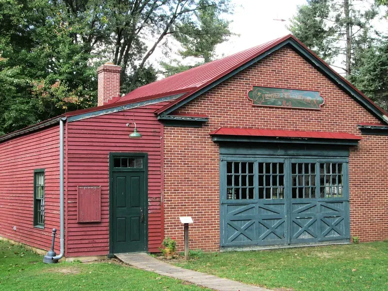 Explore Authentic Pennsylvania Buildings Explore Authentic Pennsylvania Buildings
