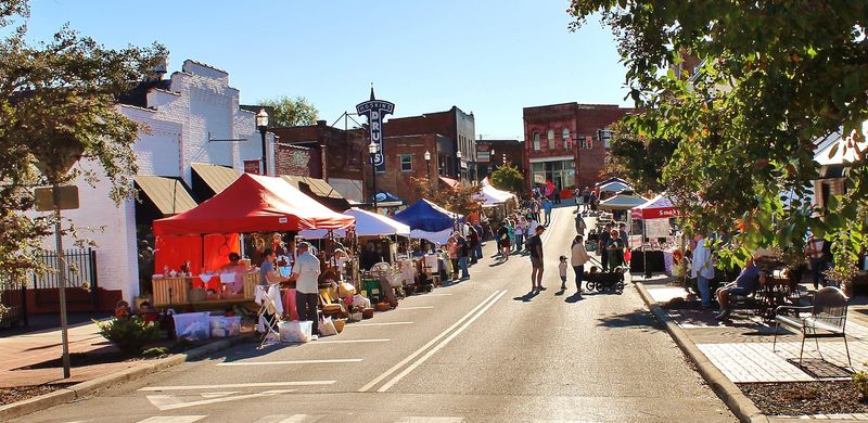 Explore Clinton's Charming Antique District Explore Clinton's Charming Antique District