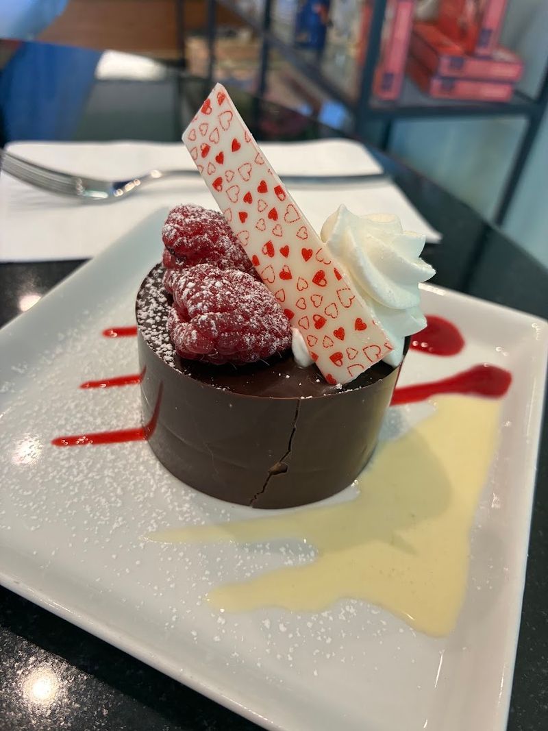 Gerhard’s Elegant European Desserts (Lake Forest)