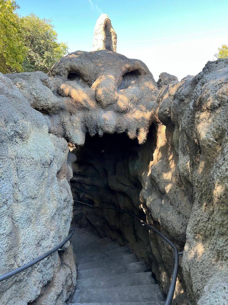 Finding The Grotto Without the Crowds Finding The Grotto Without the Crowds