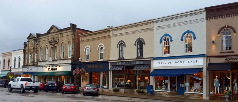 Fireside Book Shop, Chagrin Falls