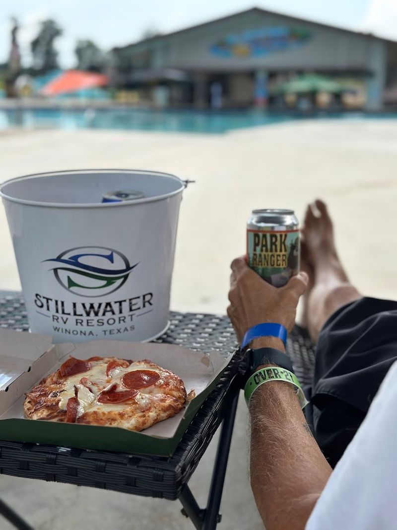 Food and Drinks That Don't Disappoint Food and Drinks That Don't Disappoint