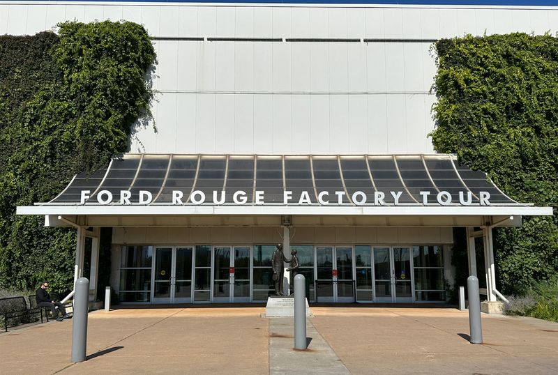 Ford Rouge Factory Tour — Dearborn Ford Rouge Factory Tour — Dearborn