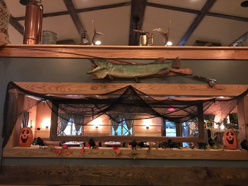 Forester Restaurant & Tavern — Warren