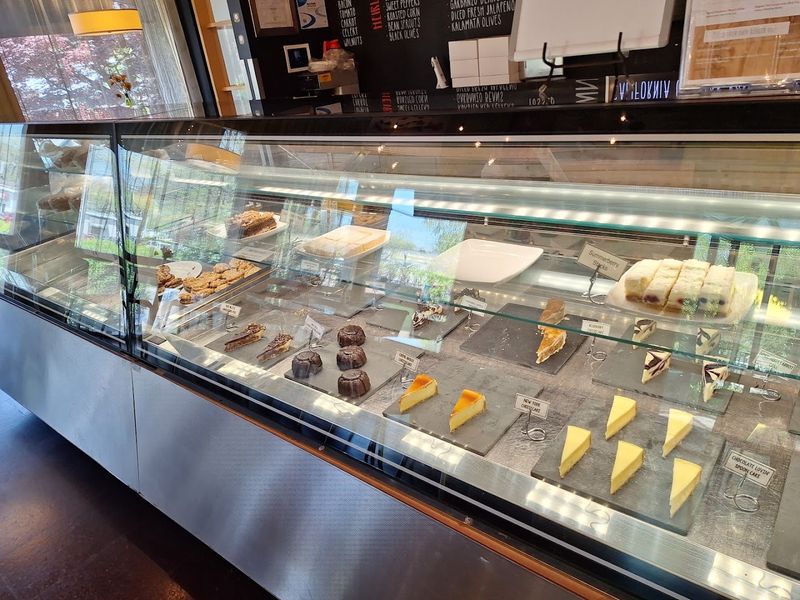 Frozen dessert deals that regulars actively recommend