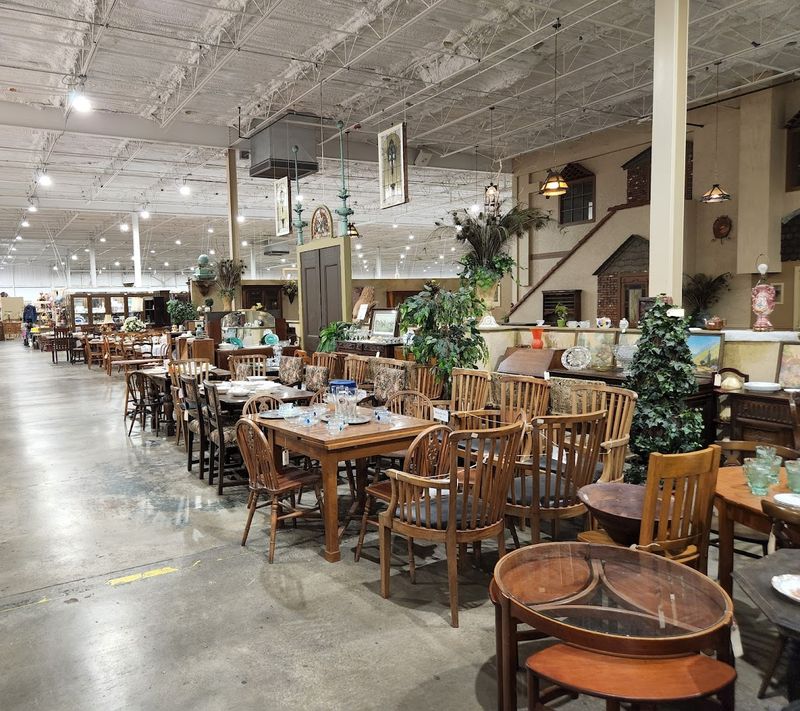 Furniture, Big Pieces, and Statement Finds