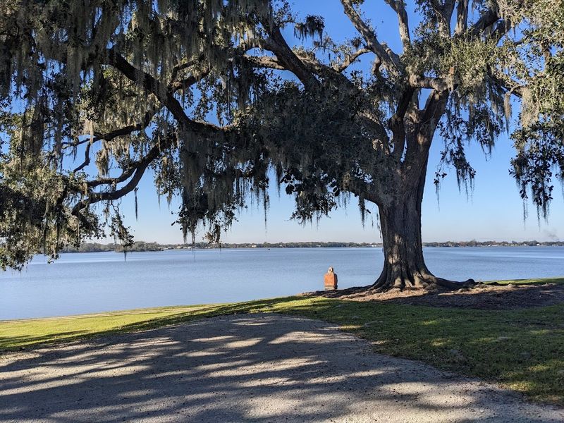 Garden paths and Lake Peigneur views