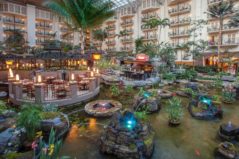 Gaylord Opryland Resort & Convention Center — Nashville Gaylord Opryland Resort & Convention Center — Nashville