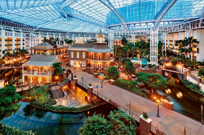 Gaylord Opryland Resort — Nashville Gaylord Opryland Resort — Nashville