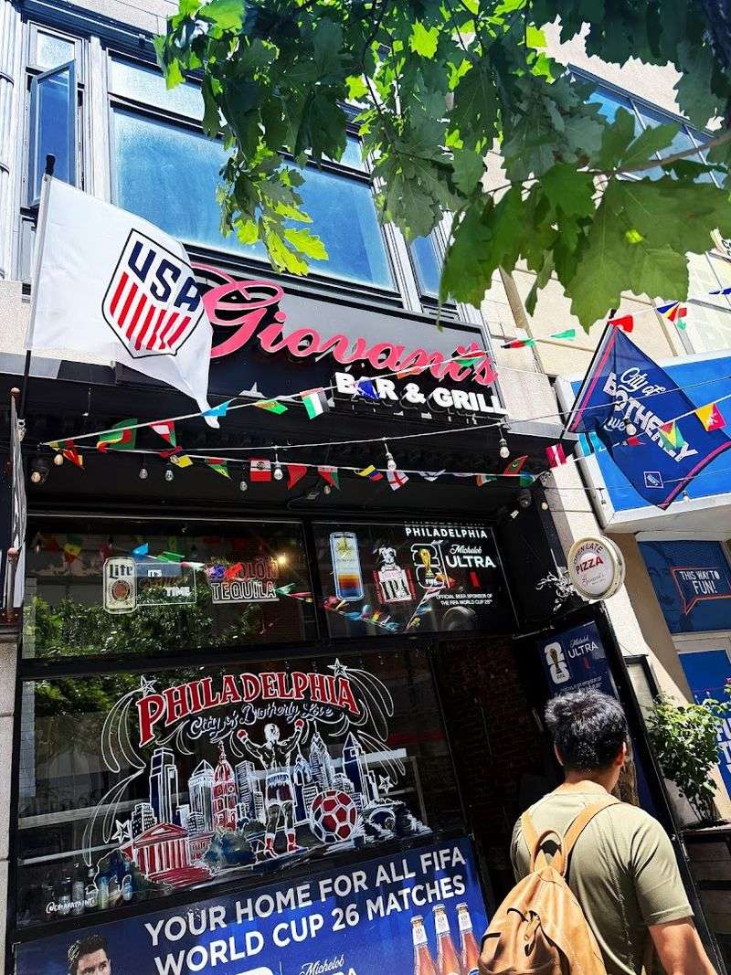 Giovani’s – Restaurant and Sports Bar - Philadelphia Giovani’s – Restaurant and Sports Bar - Philadelphia