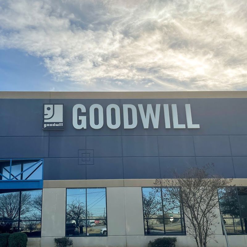 Goodwill Central Texas Outlet (Austin) Goodwill Central Texas Outlet (Austin)