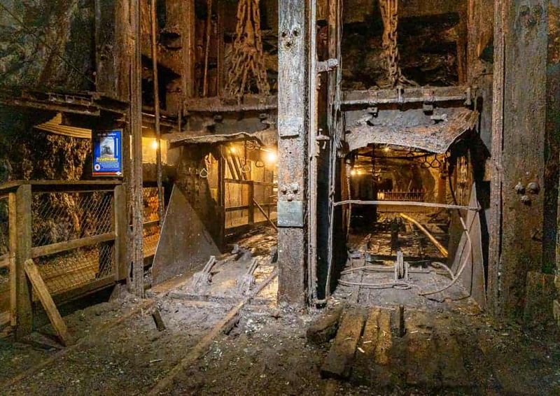 Guides who bring the tunnels to life Guides who bring the tunnels to life